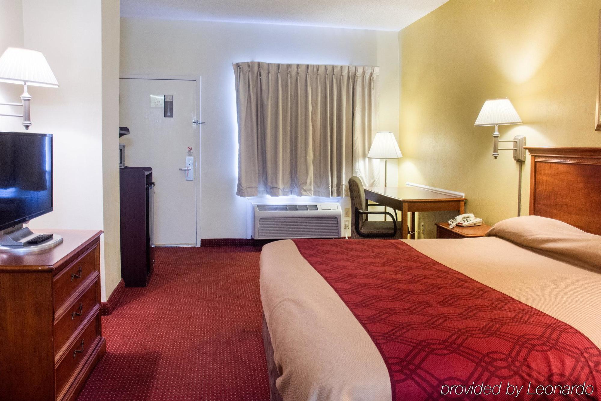 Econo Lodge Chesapeake Route 13 And I-464 Exterior foto